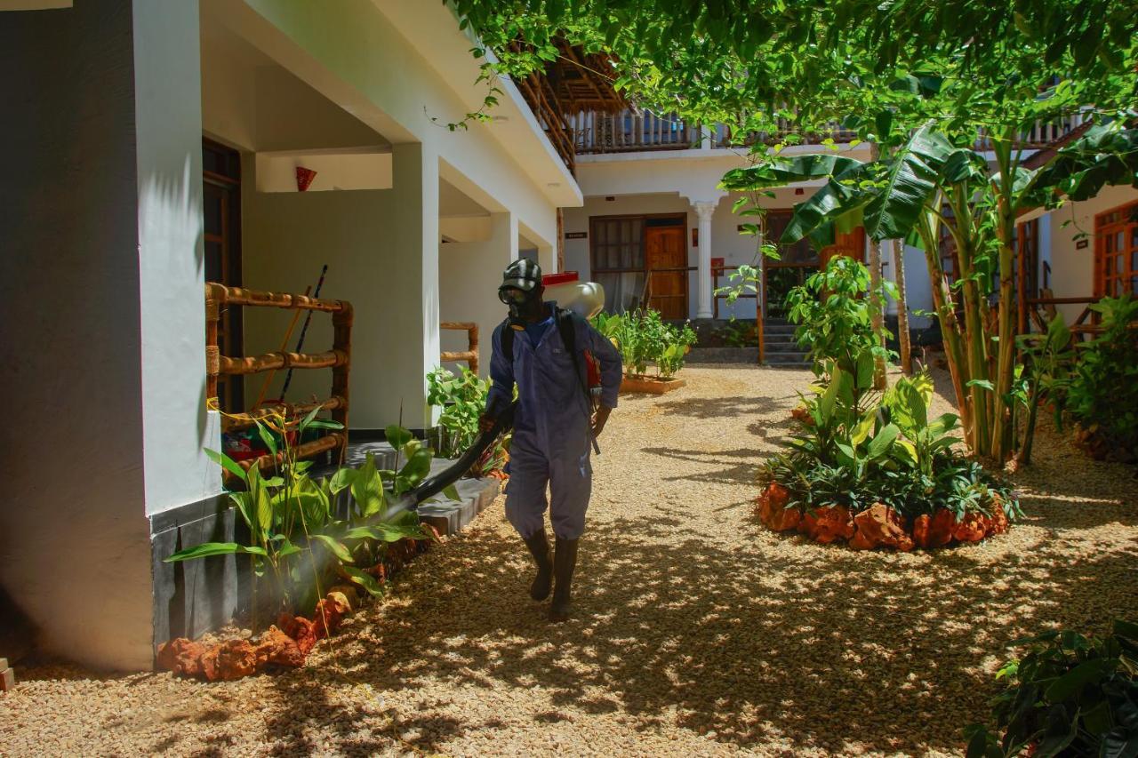 Отель La Fontana Zanzibar Нунгви Экстерьер фото