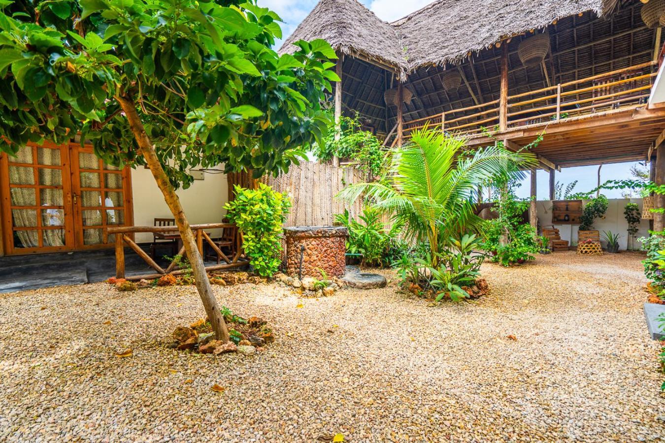 Отель La Fontana Zanzibar Нунгви Экстерьер фото